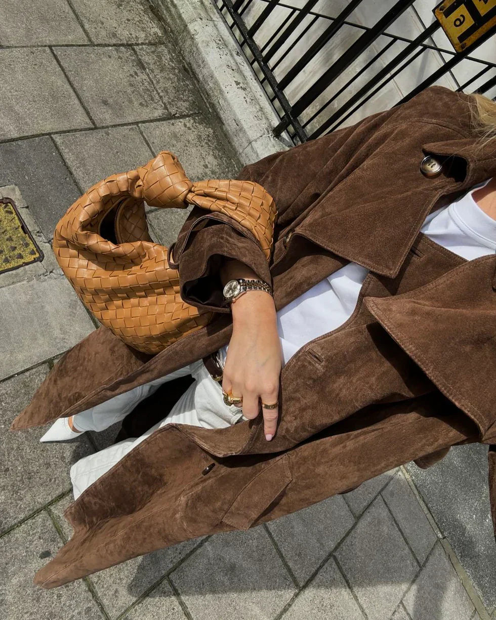 Sleeve Detail of Arlyssia Velvet Coat
