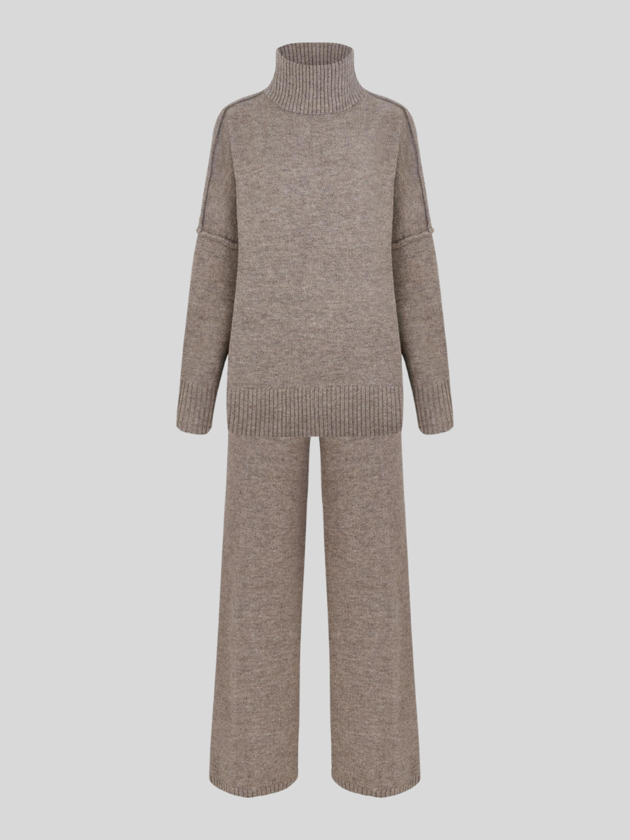 Model Wearing Aryndel Oversized Turtle-Neck Set